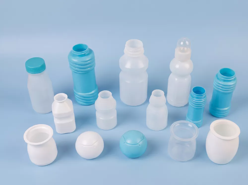 PP feeding bottles made by IBM injection blow molding showing food-grade material compliance