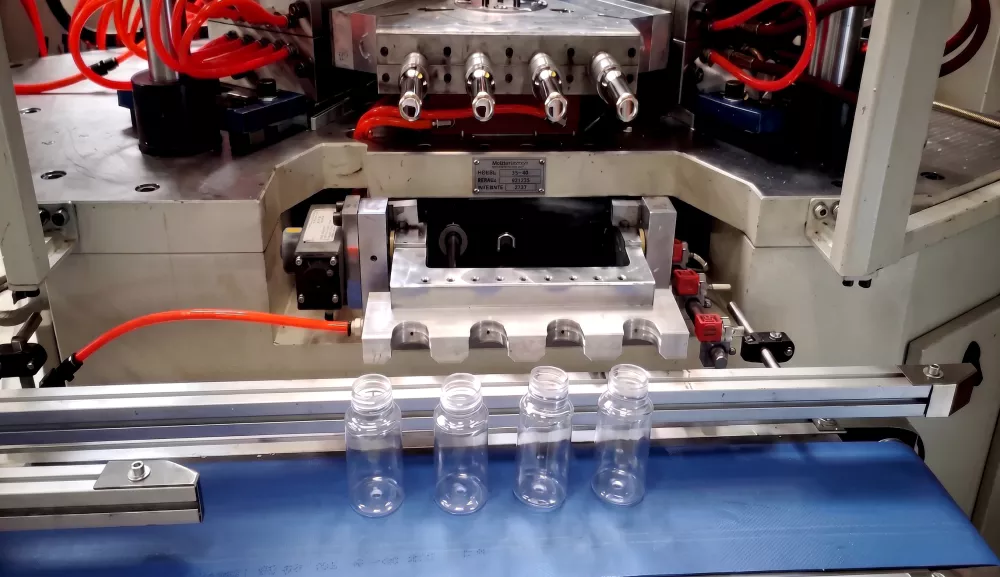 IBM machine production case showing fault diagnosis process for surface defects