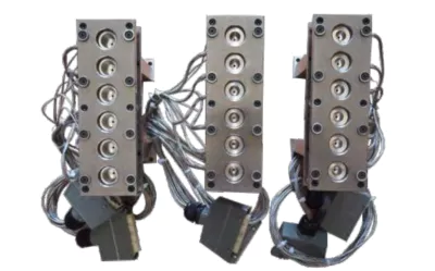 One-step ISBM injection stretch blow mould tooling 6